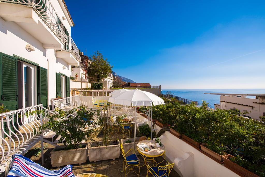 Hotel Villa Delle Palme In Positano Eksteriør billede